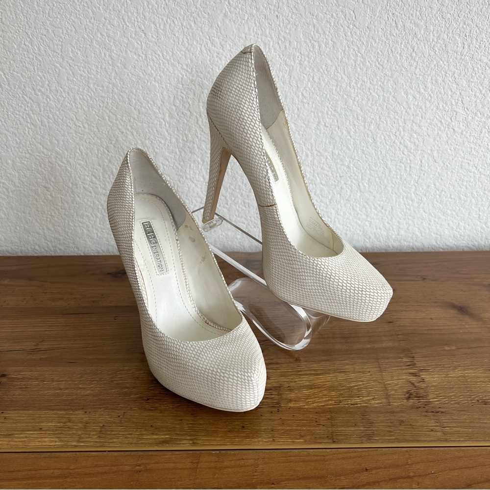 “Bg-Parade” - image 1